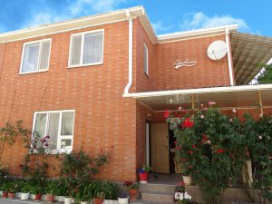 Отдых в Голубицкой с детьми. Жилье в Голубицкой частный сектор. «Азовочка» ГОСТЕВОЙ ДОМ