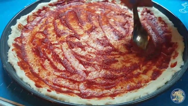 Настоящая домашняя Средиземноморская Пицца с морепродуктами и ананасом