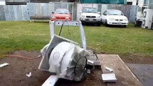 Бешеная стиральная машинка ?