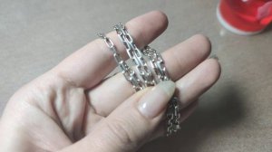 разные серебряные украшения