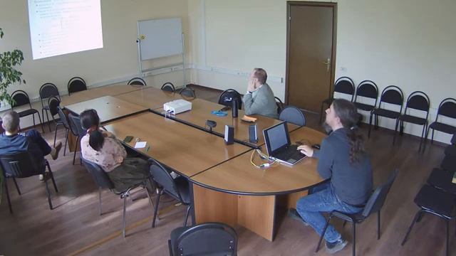 Доклад Л.Ю. Девяткина «Референциальная и инференциальная многозначность» смотреть онлайн