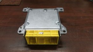 Блок управления SRS Мерседес С 204 GLK A2048202285