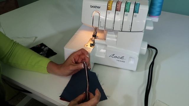 Brother 1034D Serger 32 Quilt as You Go смотреть онлайн