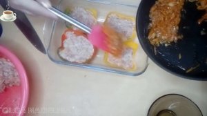 ПОЛОВИНКИ ПЕРЦОВ (из заморозки )__фаршированные и  приготовленные в духовке