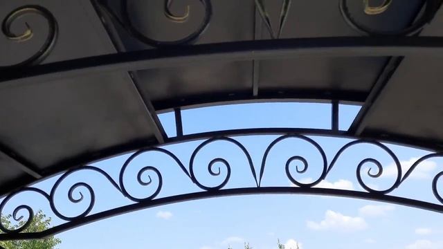 Беседка, мангальная зона.