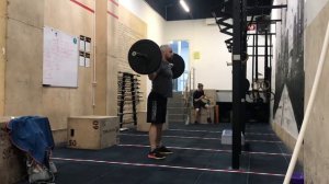 Толчок из-за спины+присед со штангой над головой