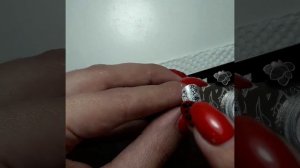 Жемчужная втирка на стемпинг. Дизайн ногтей.