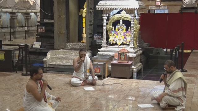 Roga Hara Shanti mantra смотреть онлайн