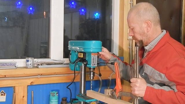 отличный недорогой самодельный вязальный станок. Самоделки в гараже!