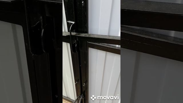 Забор из профнастила.