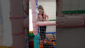 Милана в игровой комнате