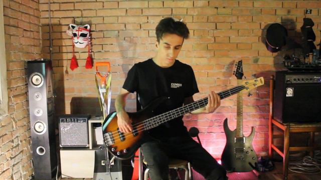 Do I Wanna Know? - Arctic Monkeys (One Man Band Cover) смотреть онлайн