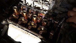 Замена грм,масло съёмных колпачков,гидрокомпенсаторов и помпы Hyundai Accent 1.5 ,16 клапанов 2009г