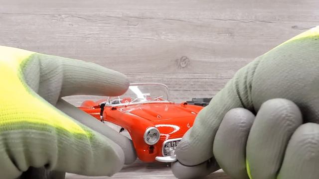 Resurrection Customization Damaged Chevrolet Corvette Model Car abandoned diecast restoration смотреть онлайн