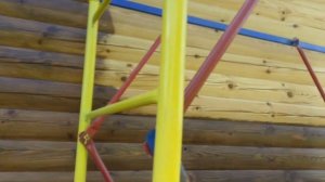 Покраска дома из бруса своими руками. Цвет палисандр.