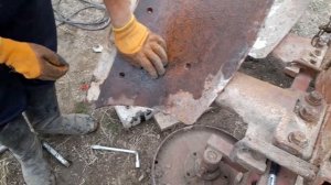 РЕМОНТ ПЛУГА 4-часть.Ремонтируем отвал