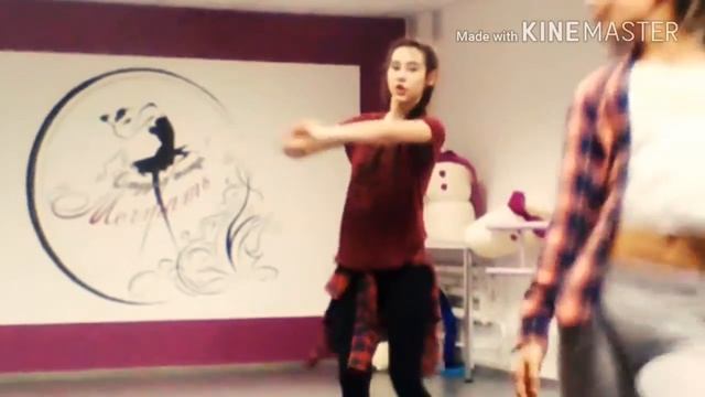 Жестокий батл/смотрим чё творят брейкеры смотреть онлайн