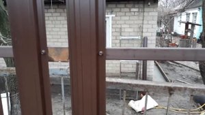 Забор из евроштакетника
