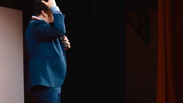 AIM Global Europe Rally in Paris with 'The CEO' Dr Eduardo Cabantog смотреть онлайн