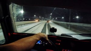 Трассы закрыты..загрузка на СПб