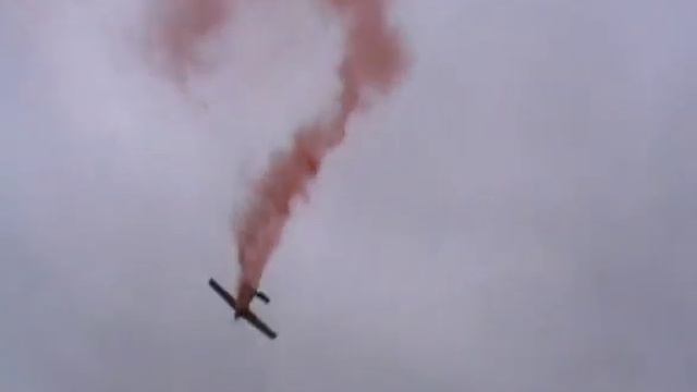 дым на модели.avi смотреть онлайн