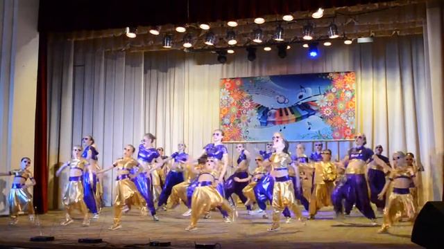 "Краски Индии" студия современного танца  "ОК"