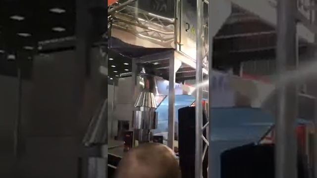 Система очистки воздуха STRADA в работе смотреть онлайн