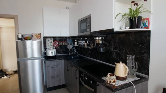 Отзыв с клиентом кухонной фабрики Becker. Кухня на заказ в Санкт-Петербурге. смотреть онлайн