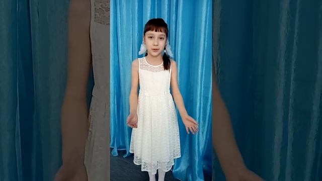 Владимирова Кира - Константин Симонов «Родина» смотреть онлайн