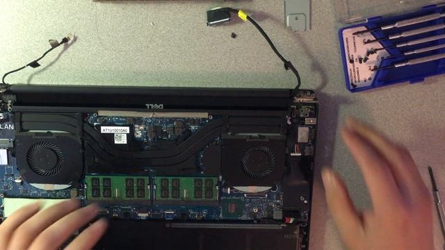 Dell Precision 5520 Upgrade from non-touch FHD to 4K Touch Screen смотреть онлайн