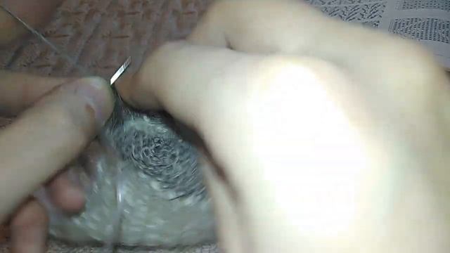 Двухслойные ажурные варежки спицами Ч.2 - Узор и ввязывание бусин