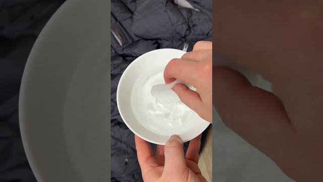 Лайфхаки Чистим одежду без химчистки смотреть онлайн