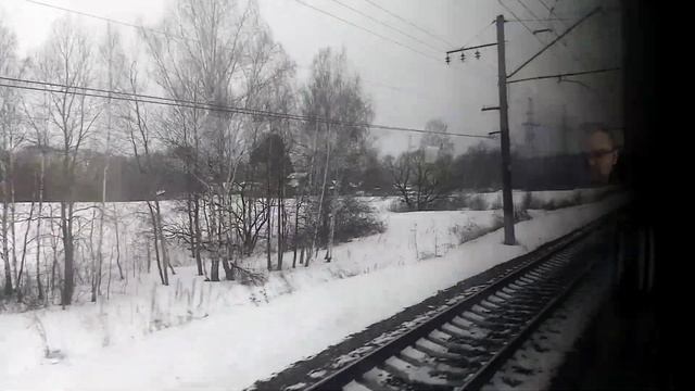 Павелецкое направление РЖД. ЭД4М 0421 с вагоном 0443. Маршрут : Узуново - Москва-Павелецкий вокзал. смотреть онлайн