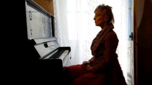 4,33 Джон Кейдж. Исполняет СофочкаШпильман.