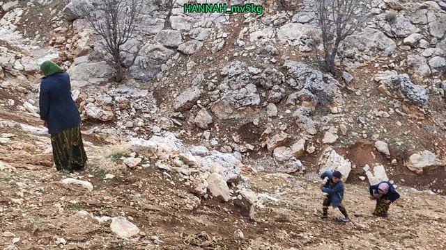 Aisha, a nomadic woman who could not bear to suffer anymore смотреть онлайн