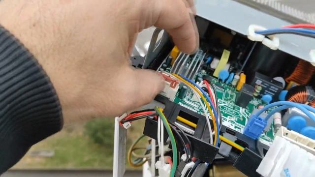 Midea inverter greska P10 смотреть онлайн