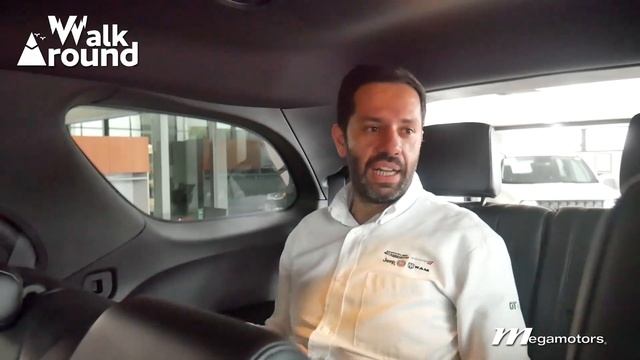 WalkAround - Dodge Durango vs JEEP Grand Cherokee смотреть онлайн