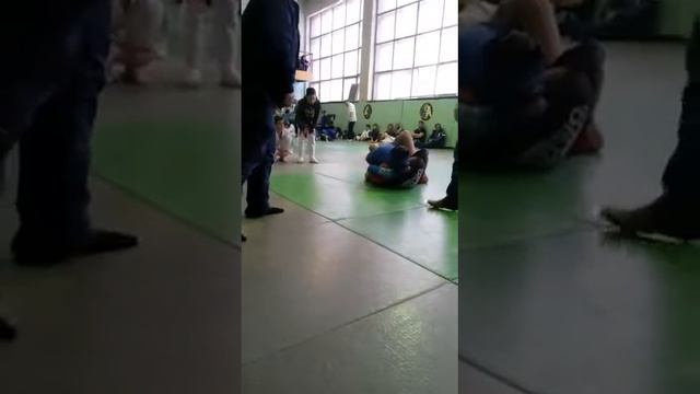 Разик Агамирзоев ,Куркент,чемпионат ВО по джиу-джитсу,финал,2 раунд смотреть онлайн