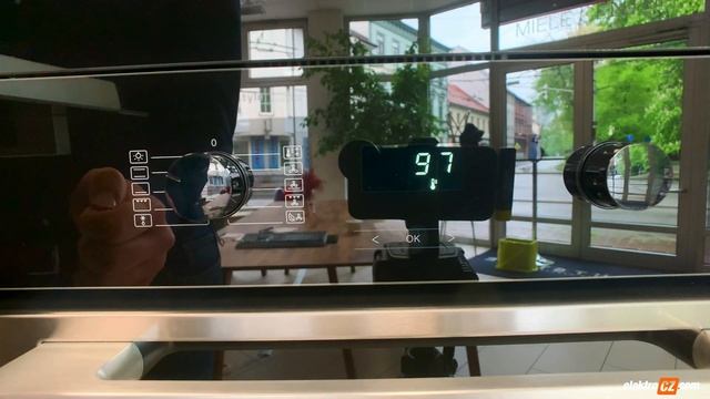 Pečící trouba Miele, model H 2860 B смотреть онлайн