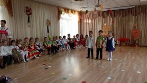 "Осенняя ярмарка" . Утренник в старшей группе.