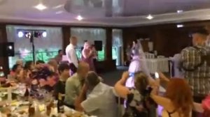 Белгород 15.07.2017 Супер песня для невесты от брата и мамы.