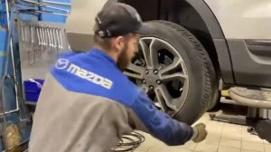 Проверка люфтов заднего колеса