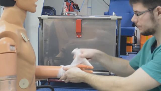 Неотложная помощь при капиллярном кровотечении смотреть онлайн