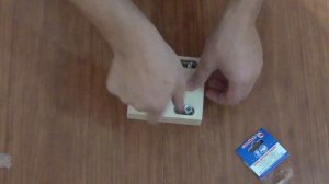 Приспособление для заточки пластиковых лыжных скребков. Своими руками.