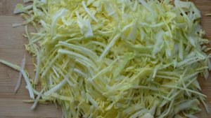 Салат из капусты с перцем и морковью