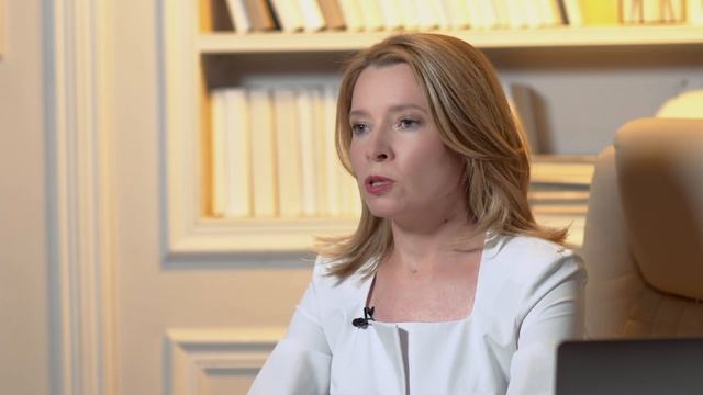 Можно ли менять аппарат и мастера во время курса по лазерной эпиляции?