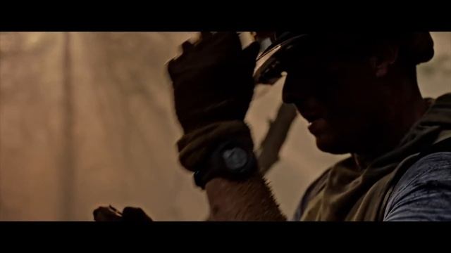 Garmin Instinct – часы для приключений и обеспечения безопасности смотреть онлайн