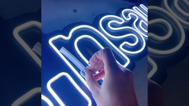 led neon.Гибкий неон . Вывеска из неона по технологии Почему у нас не самые низкие цены? смотреть онлайн