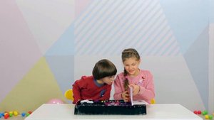 «Детский мир»: Распаковка! Набор фокусов Mickey Mouse