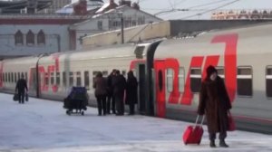 КАК УБИРАЮТ СНЕГ НА ЖЕЛЕЗНОЙ ДОРОГЕ